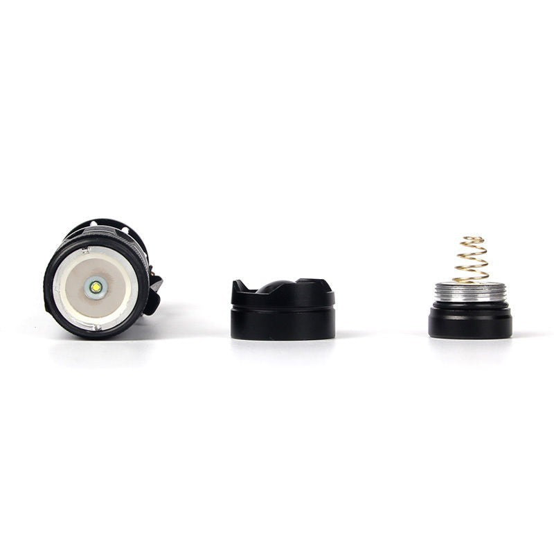 Tactical Flashlight Lumens Torch Cree Q5 LED Zoomable - I'LL TAKE THIS