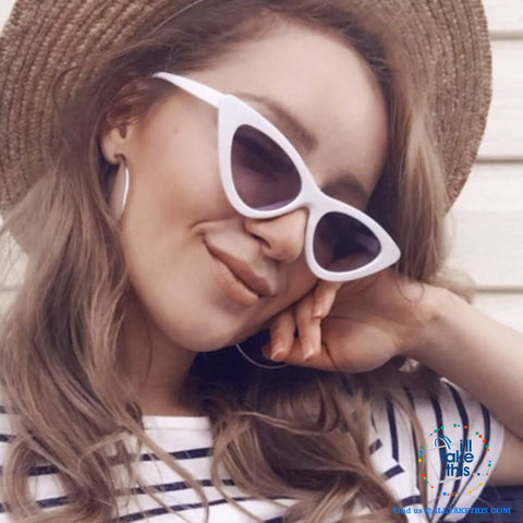 Image of Cat Eye Style Polarized Sunglasses which are totally retro. 13 Colors - I'LL TAKE THIS