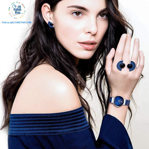 Image of Minimalist Women's close-weave mesh wristwatch, 3 color options set in Silver - I'LL TAKE THIS