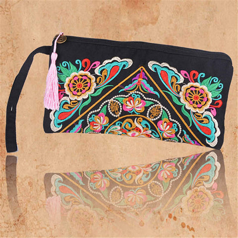 Image of Handmade Boho Chic Clutch Handbag/Purse Women Retro Boho Ethnic Embroidered Wristlet Clutch Bag - I'LL TAKE THIS