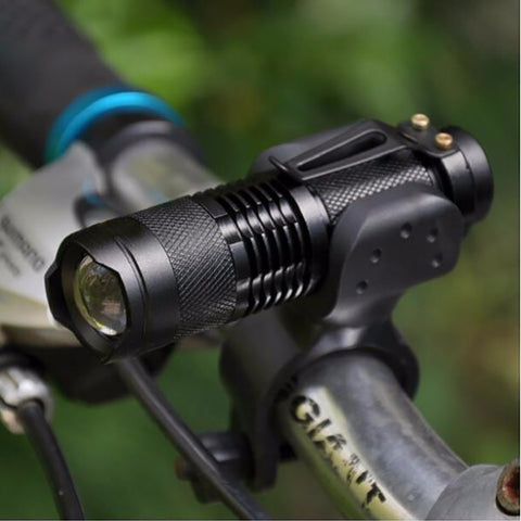Image of Tactical Flashlight Lumens Torch Cree Q5 LED Zoomable - I'LL TAKE THIS