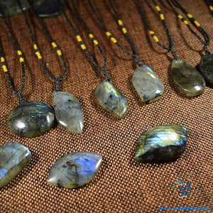 🧘 Handmade Natural labradorite Moonstone Stone Pendants Necklaces